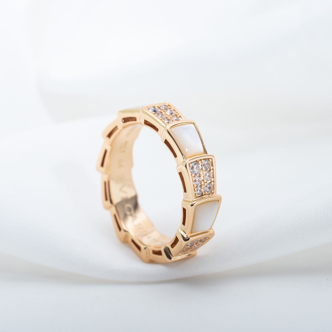 LUXEIFY SERPENTI RING PINK GOLD MOP DIAMOND PAVED 4MM