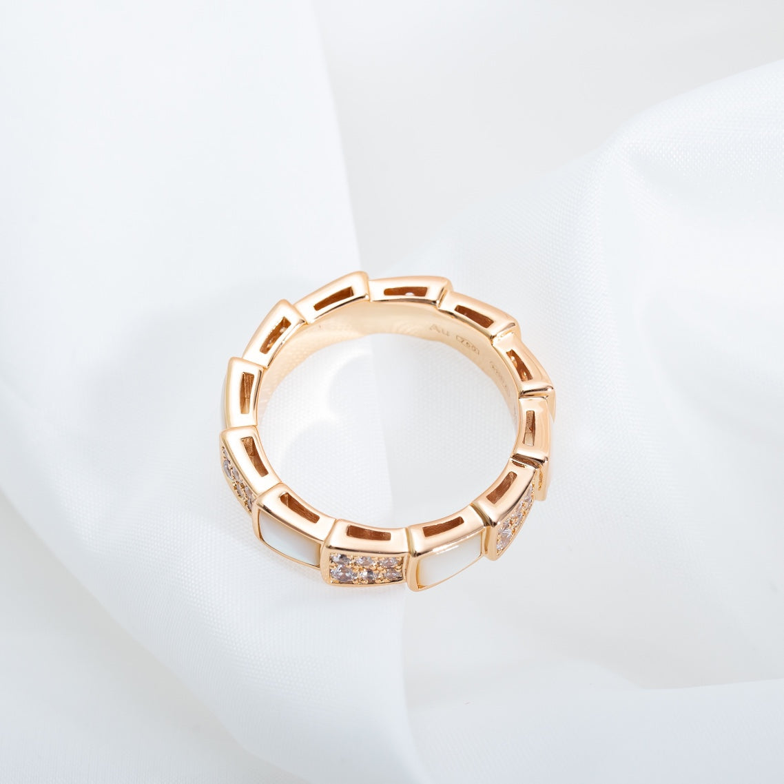 LUXEIFY SERPENTI RING PINK GOLD MOP DIAMOND PAVED 4MM