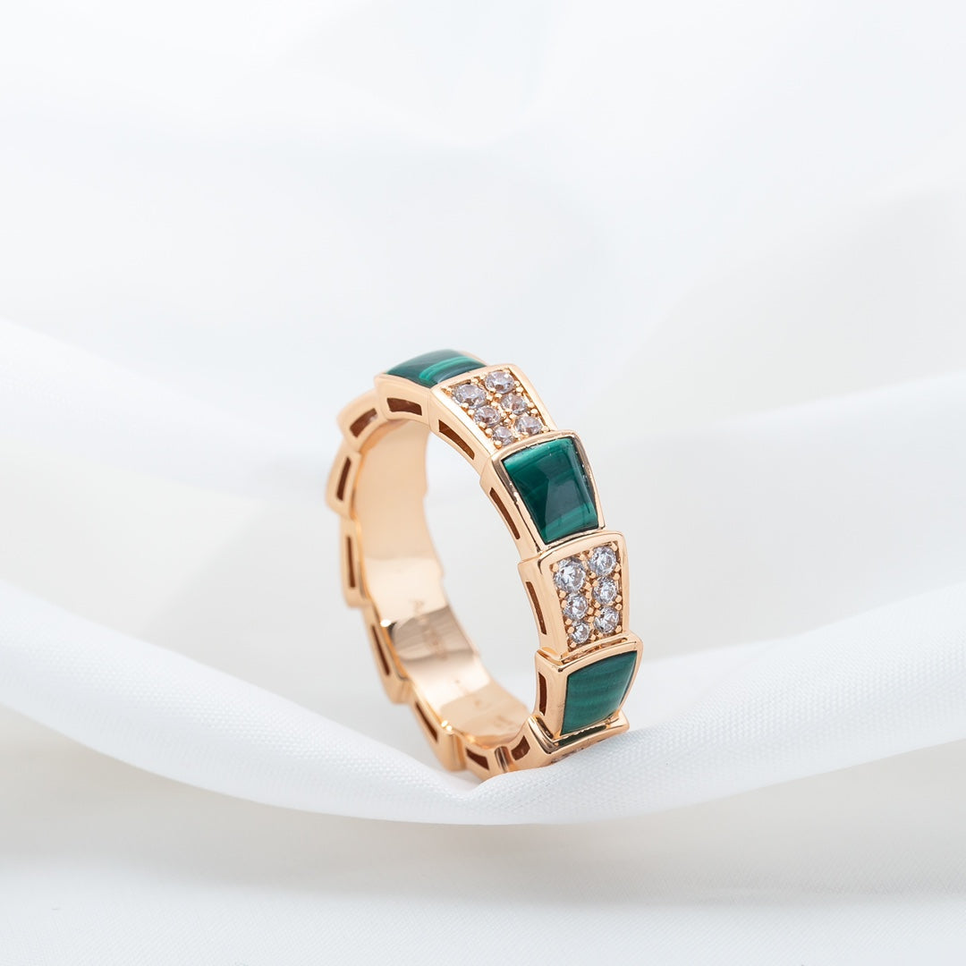 LUXEIFY SERPENTI RING PINK GOLD MALACHITE DIAMOND PAVED 4MM