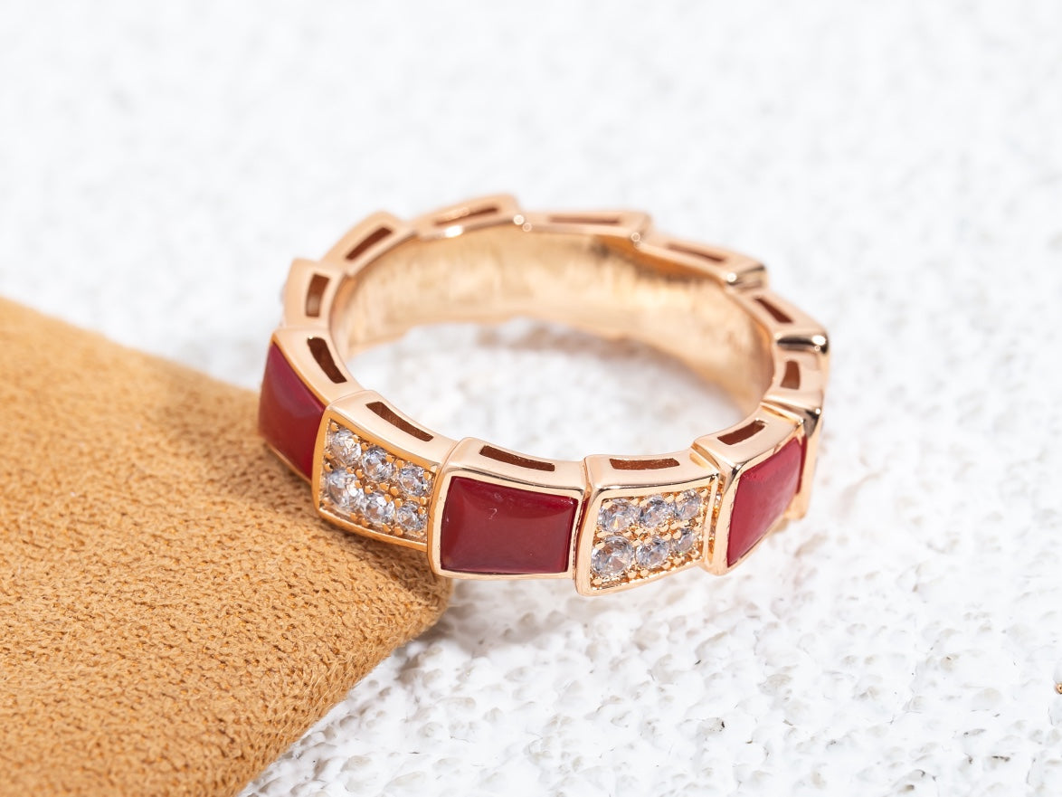 LUXEIFY SERPENTI RING PINK GOLD CARNELIAN DIAMOND PAVED 4MM