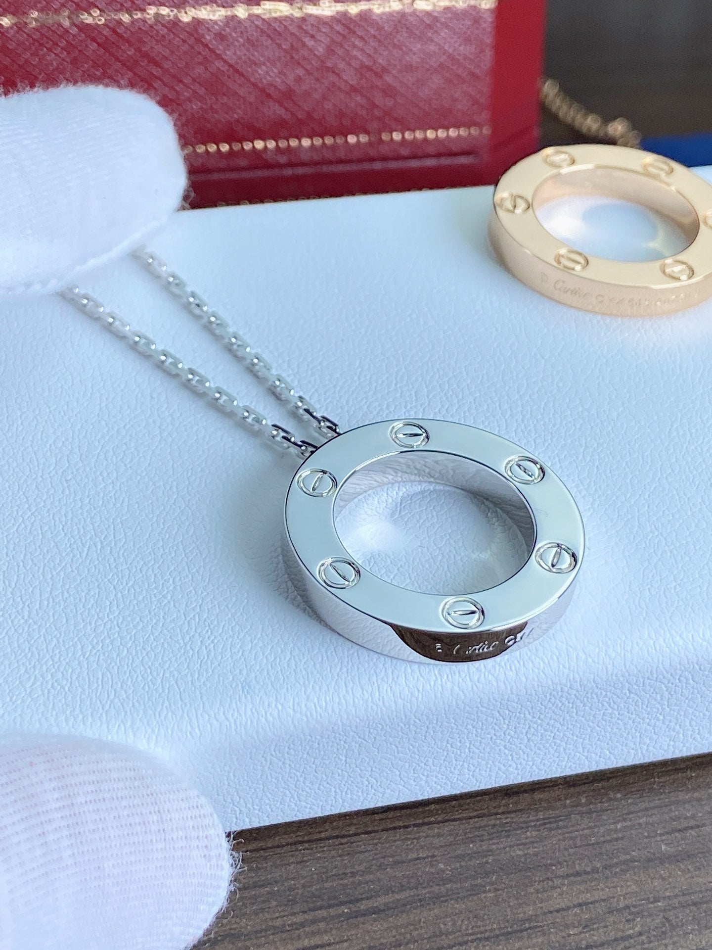 LUXEIFY LOVE NECKLACE 16MM