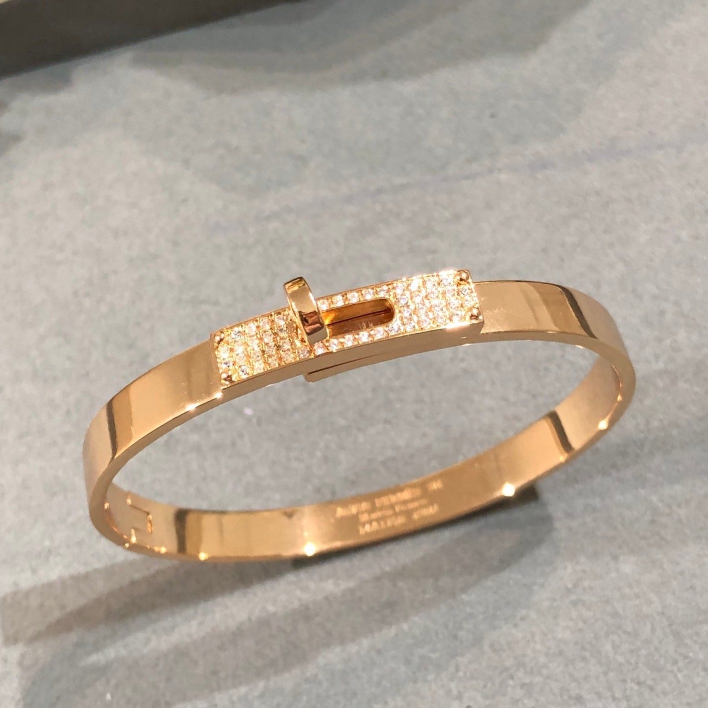 LUXEIFY KELLY BRACELET DIAMOND