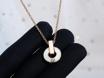 LUXEIFY GARI NECKLACE PINK GOLD MOP