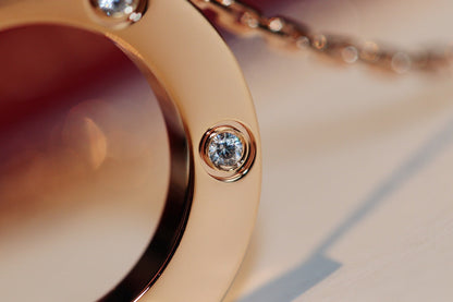 LUXEIFY LOVE NECKLACE 16MM 6 DIAMONDS PINK GOLD