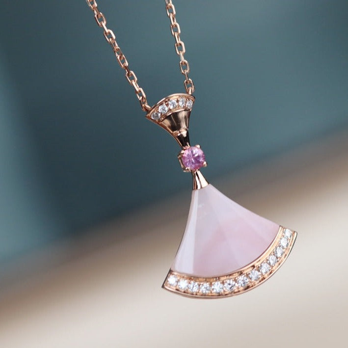 LUXEIFY DREAM NECKLACE PINK MOP DIAMOND