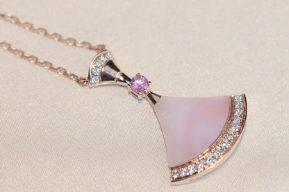 LUXEIFY DREAM NECKLACE PINK MOP DIAMOND