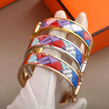LUXEIFY H BRACELET DOTTED BORDER 12MM