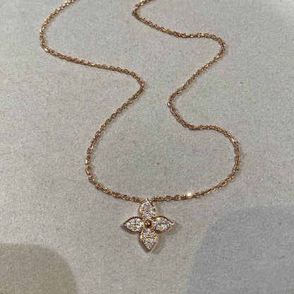 LUXEIFY STAR DIAMOND NECKALCE