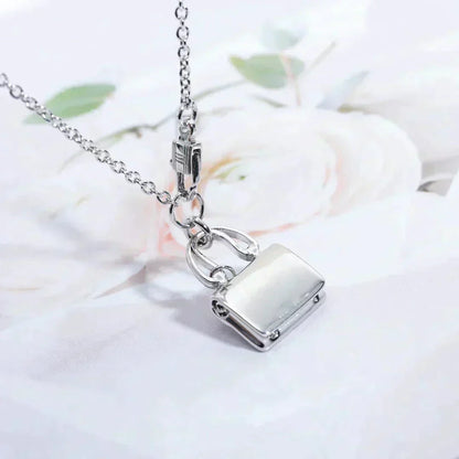 LUXEIFY AMULETTE PEDANT SILVER NECKLACE