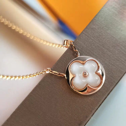 LUXEIFY SUN MOP GOLD 1 DIAMOND NECKLACE