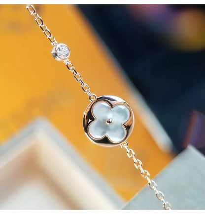 LUXEIFY SUN MOP GOLD 1 DIAMOND NECKLACE