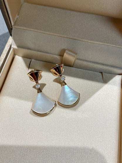 LUXEIFY DREAM MOP 1 DIAMOND EARRINGS