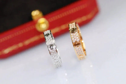 LUXEIFY LOVE RING 4MM DIAMOND PAVED