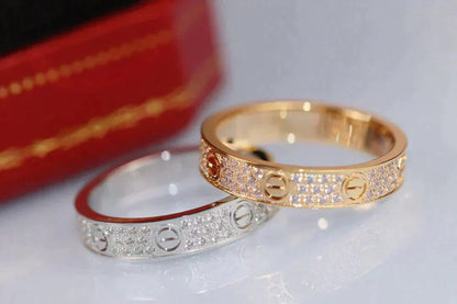 LUXEIFY LOVE RING 4MM DIAMOND PAVED
