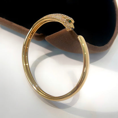 LUXEIFY PANTHERE GOLD DIAMOND OPEN BRACELET