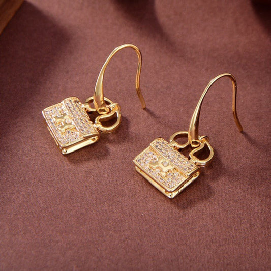 LUXEIFY KELLY DIAMOND EARRINGS