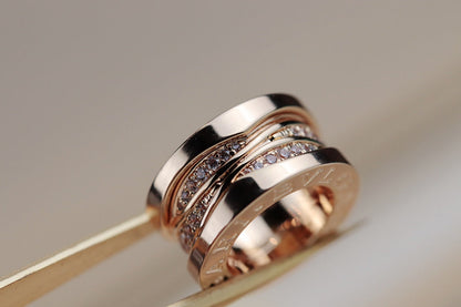LUXEIFY ZERO 1 PINK GOLD DIAMOND NECKLACE