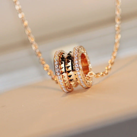 LUXEIFY ZERO 1 ROCK PEDANT PINK GOLD NECKLACE