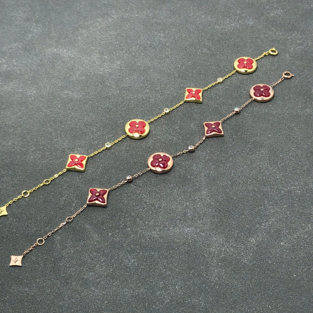 LUXEIFY STAR AND SUN CARNELIAN 4 MOTIFS 3 DIAMONDS