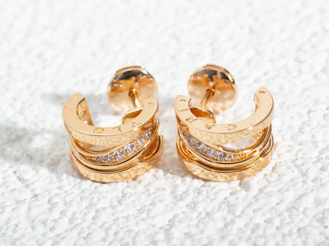 LUXEIFY ZERO 1 PINK GOLD DIAMONDS EARRINGS