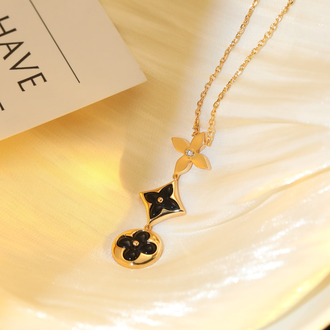 LUXEIFY STAR AND SUN ONYX PINK GOLD NECKLACE