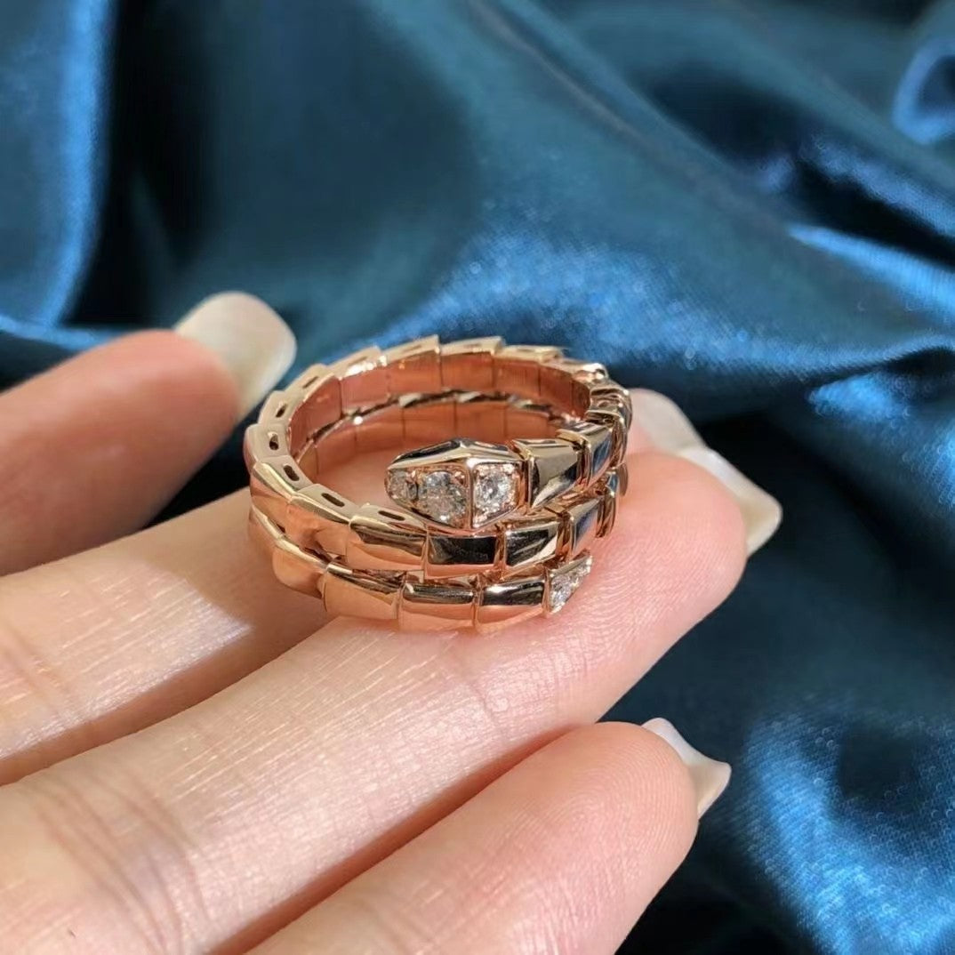 LUXEIFY SERPENTS DOUBLE ROW DIAMOND RING