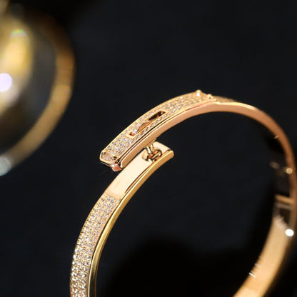 LUXEIFY KELLY BRACELET DIAMOND PAVED