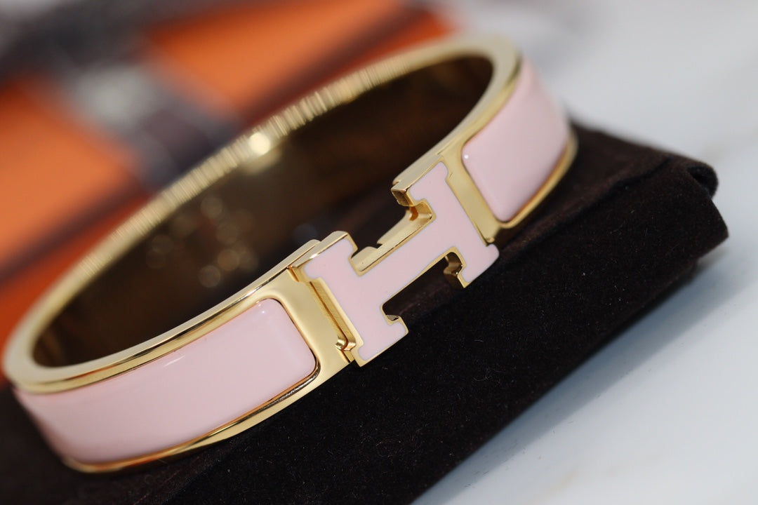 LUXEIFY H BRACELET 12MM PINK
