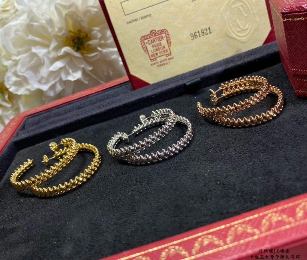 LUXEIFY CLASH LARGE HOOP EARRINGS