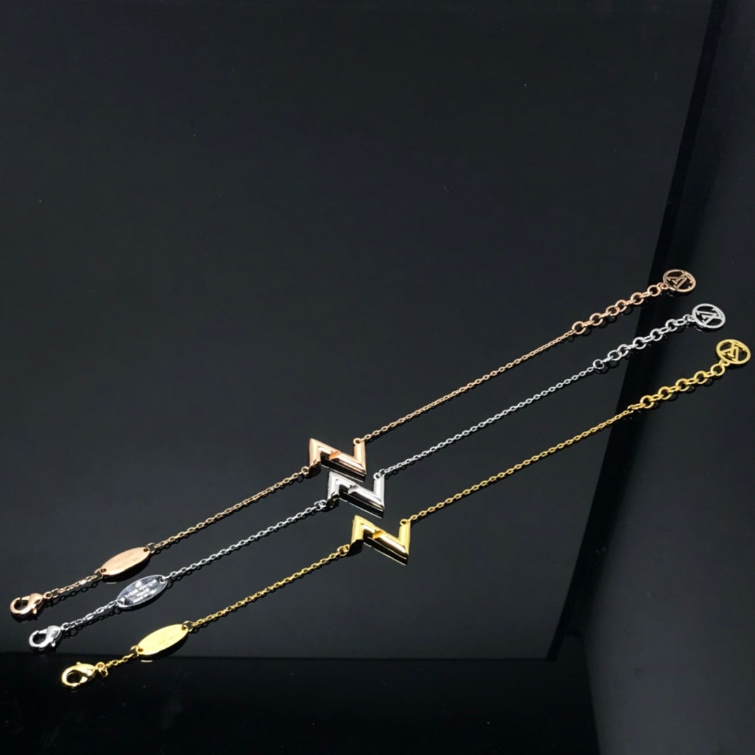 LUXEIFY VOLT LV LOGO BRACELET