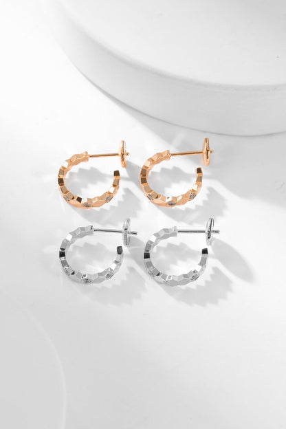 LUXEIFY BEE LOVE DIAMOND HOOP EARRINGS