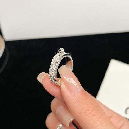 LUXEIFY KELLY SILVER DIAMOND RING