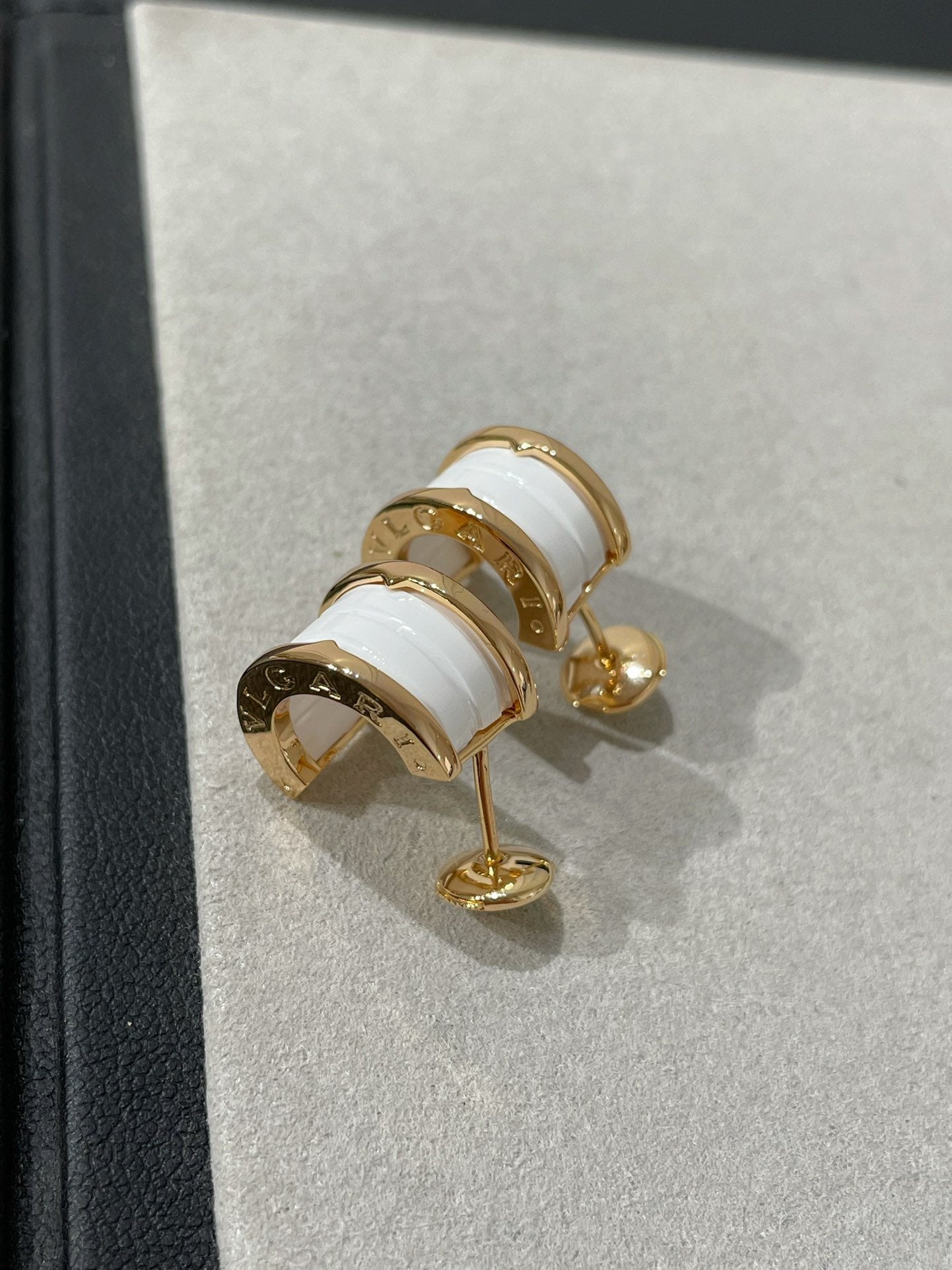 LUXEIFY ZERO 1 PINK GOLD CERAMIC EARRINGS