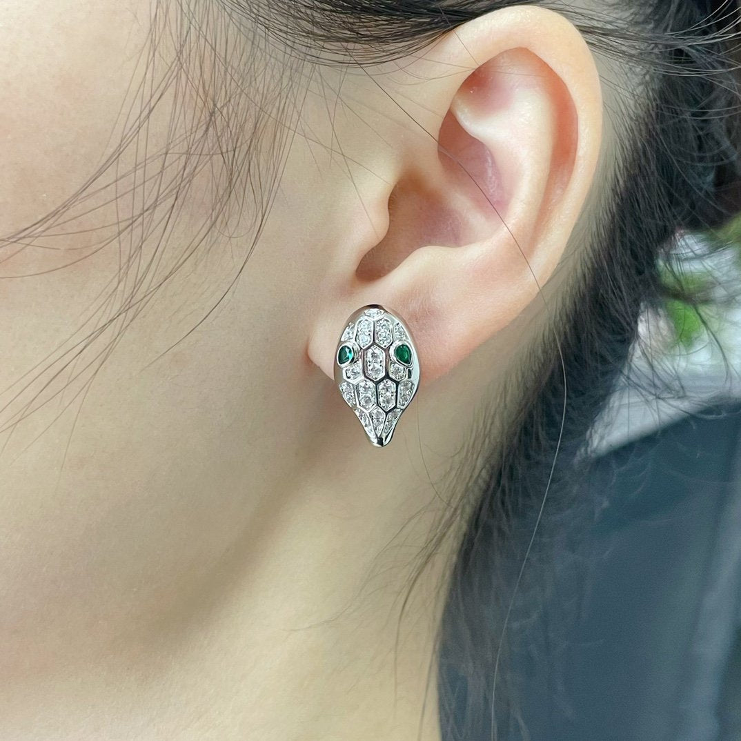 LUXEIFY SERPENT DIAMOND STUD EARRINGS