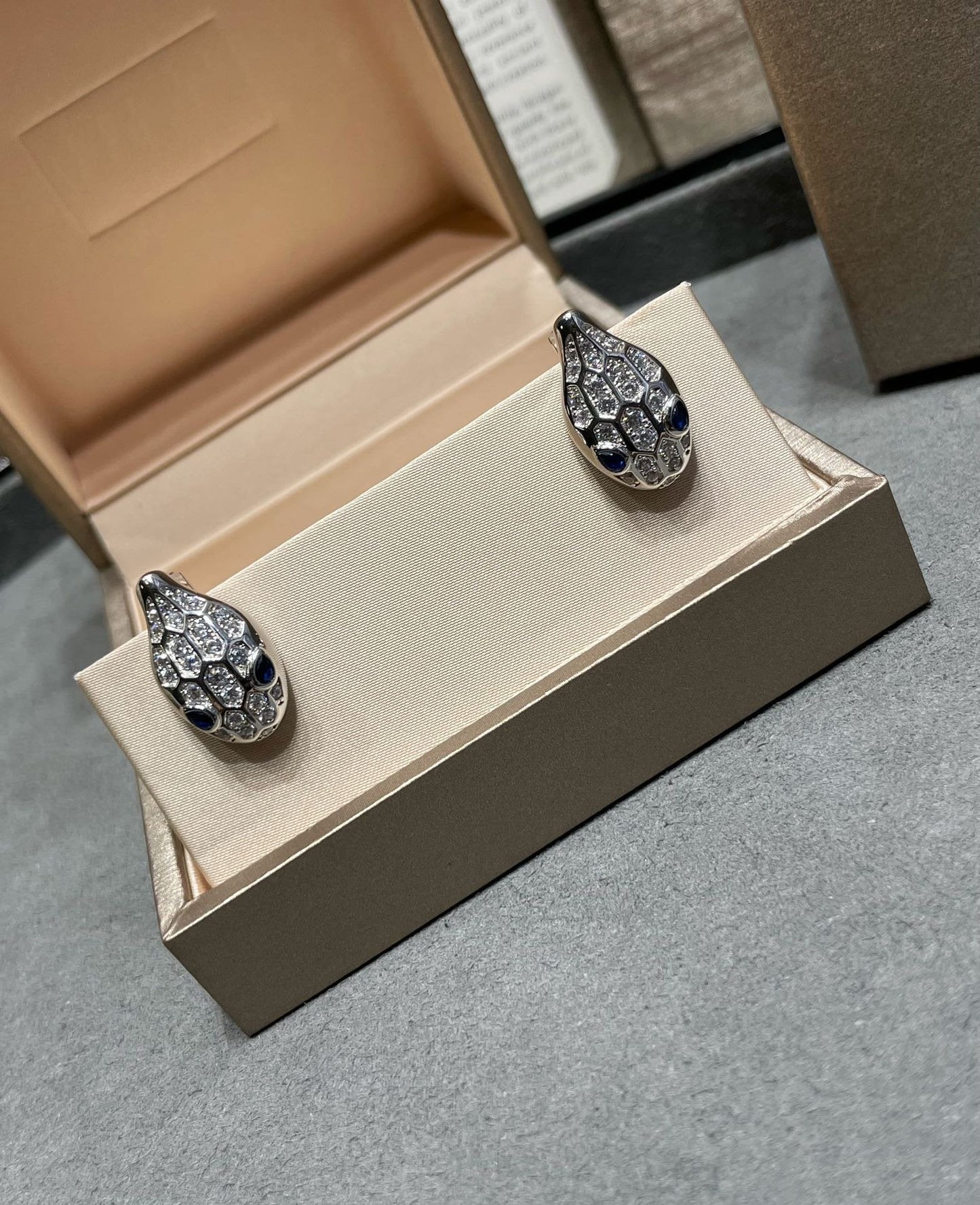 LUXEIFY SERPENT DIAMOND STUD EARRINGS