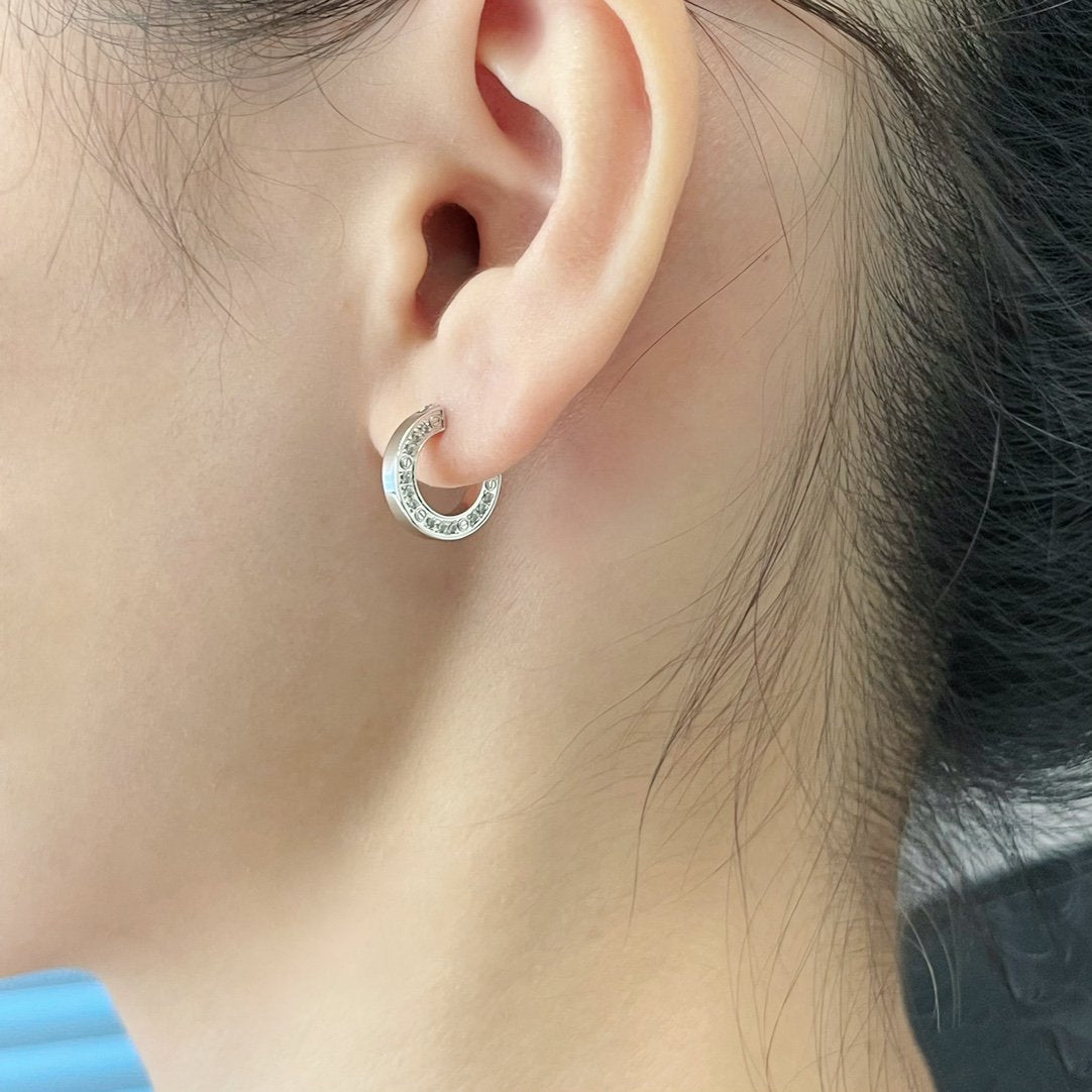 LUXEIFY LOVE DIAMOND EARRINGS