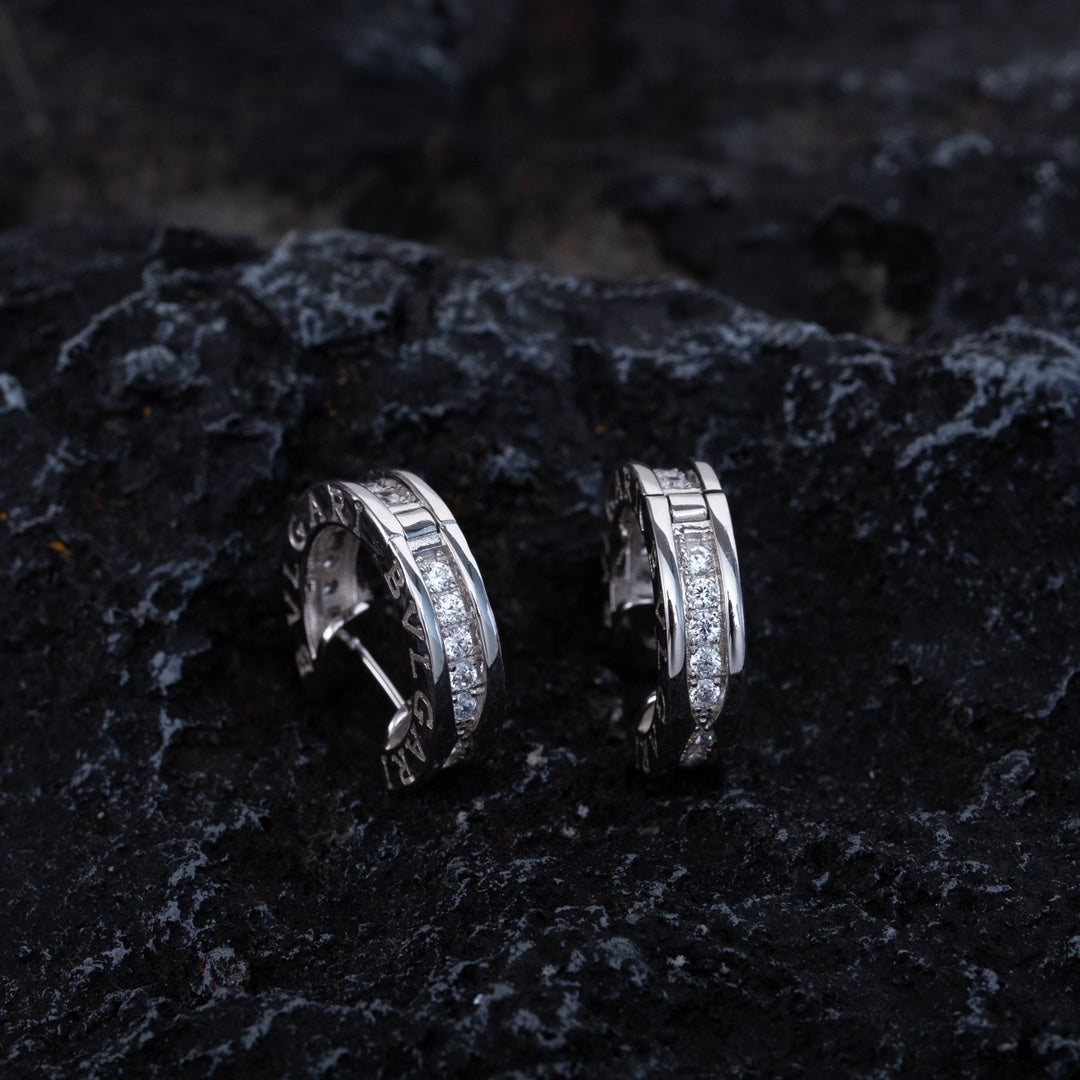 LUXEIFY ZERO 1 MINI SILVER DIAMOND EARRINGS