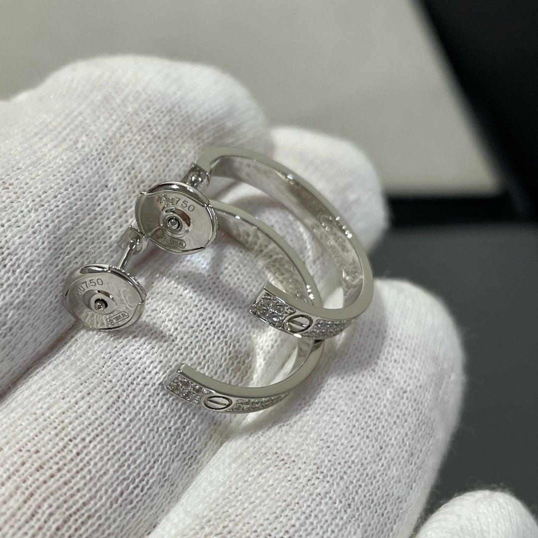 LUXEIFY LOVE DIAMOND SILVER HOOP EARRINGS