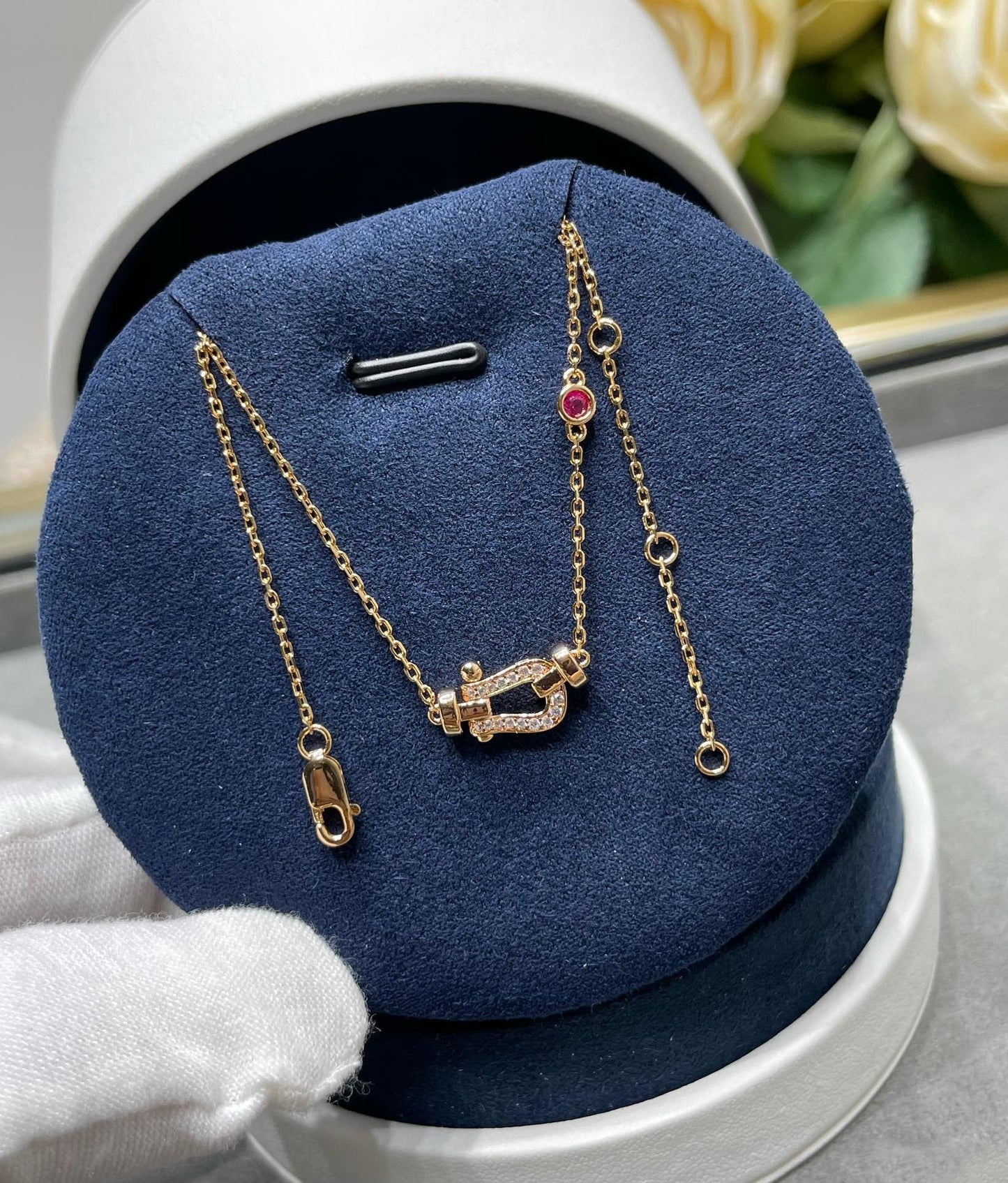 LUXEIFY FORCE 10 DIAMOND PINK GOLD NECKLACE