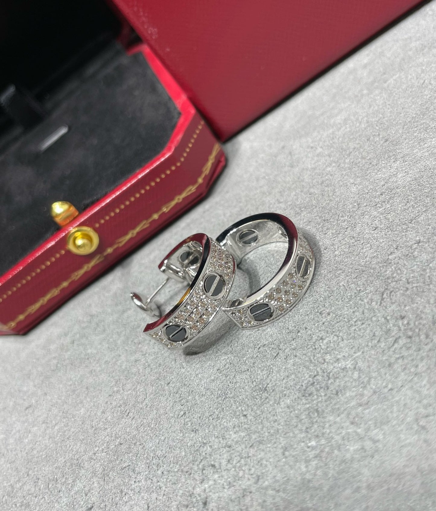 LUXEIFY LOVE CERAMIC DIAMOND PAVED SILVER EARRINGS