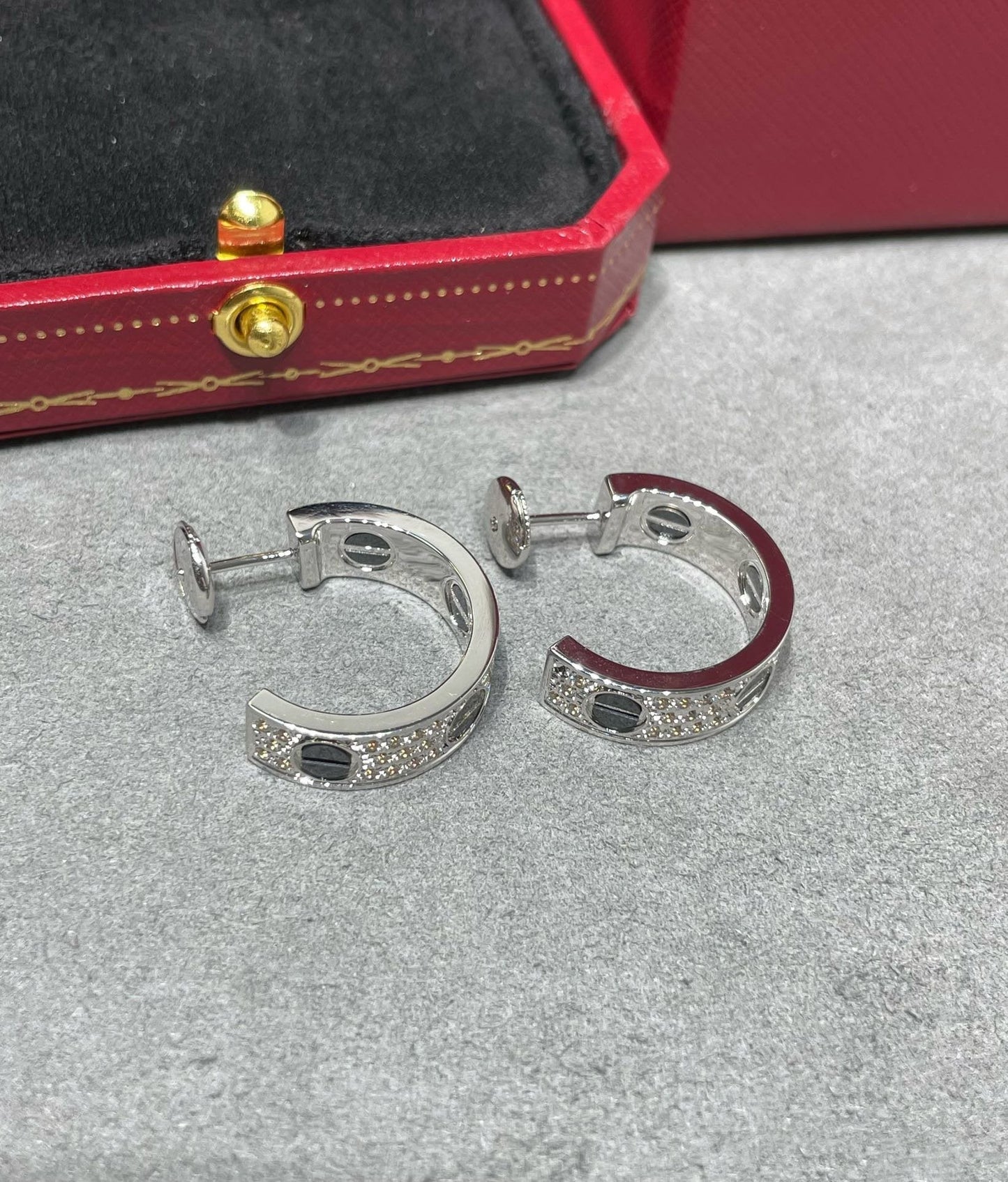 LUXEIFY LOVE CERAMIC DIAMOND PAVED SILVER EARRINGS