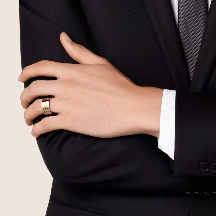LUXEIFY LOVE 11MM LARGE RING
