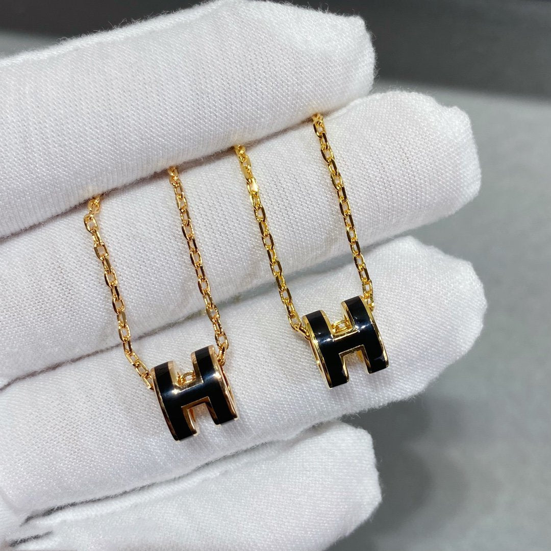 LUXEIFY MINI POP H NECKLACE
