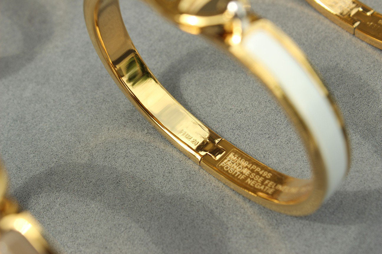 LUXEIFY CLIC CHAINE GOLD BRACELET
