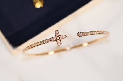 LUXEIFY IDYLLE GOLD OPEN BRACELET DIAMOND PAVED