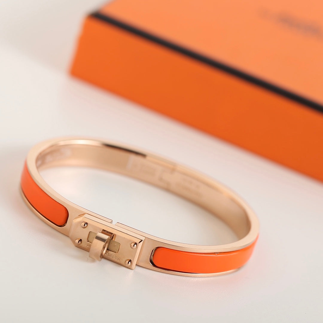 LUXEIFY HM KELLY ORANGE BRACELET