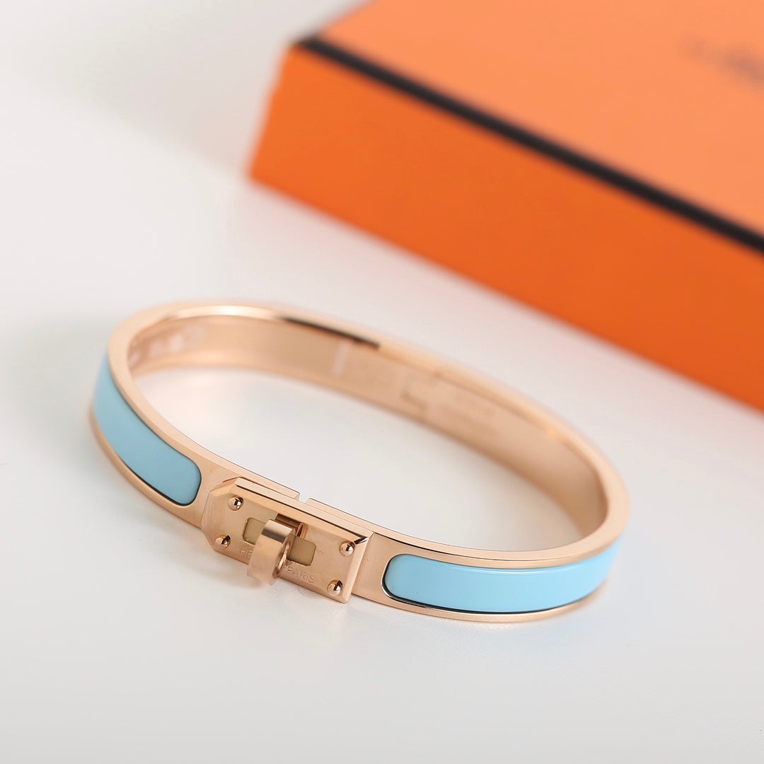 LUXEIFY HM KELLY CLOUD BLUE BRACELET