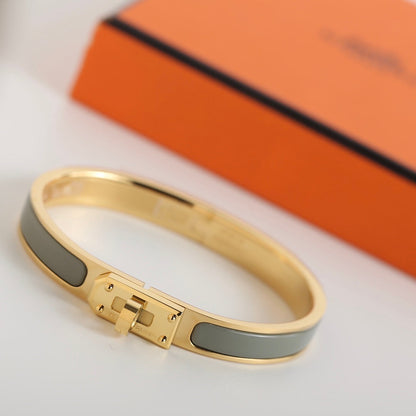 LUXEIFY HM KELLY BLUE GREEN BRACELET