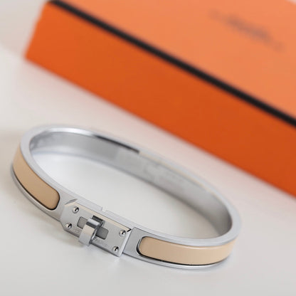 LUXEIFY HM KELLY BEIGE BRACELET