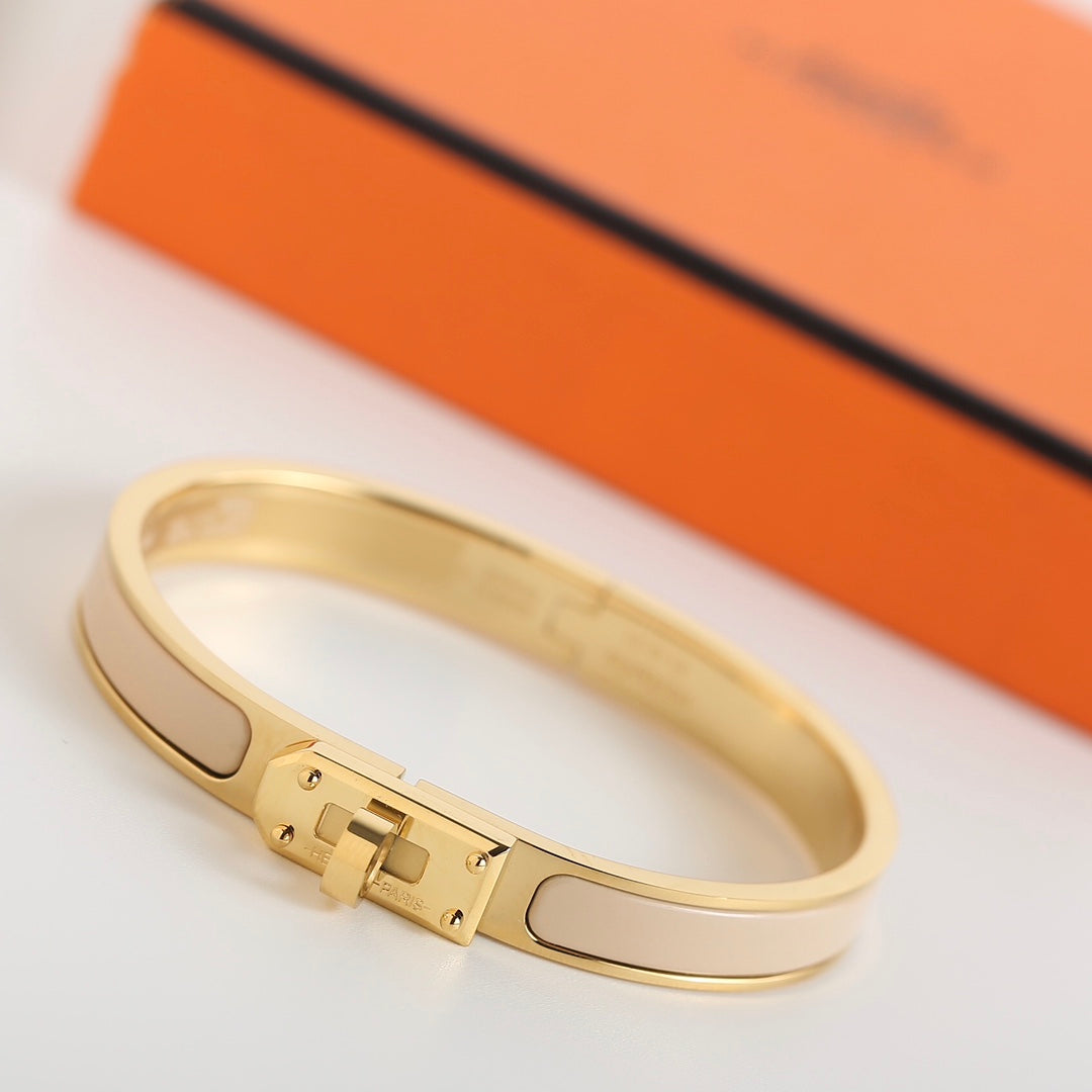 LUXEIFY HM KELLY BEIGE BRACELET